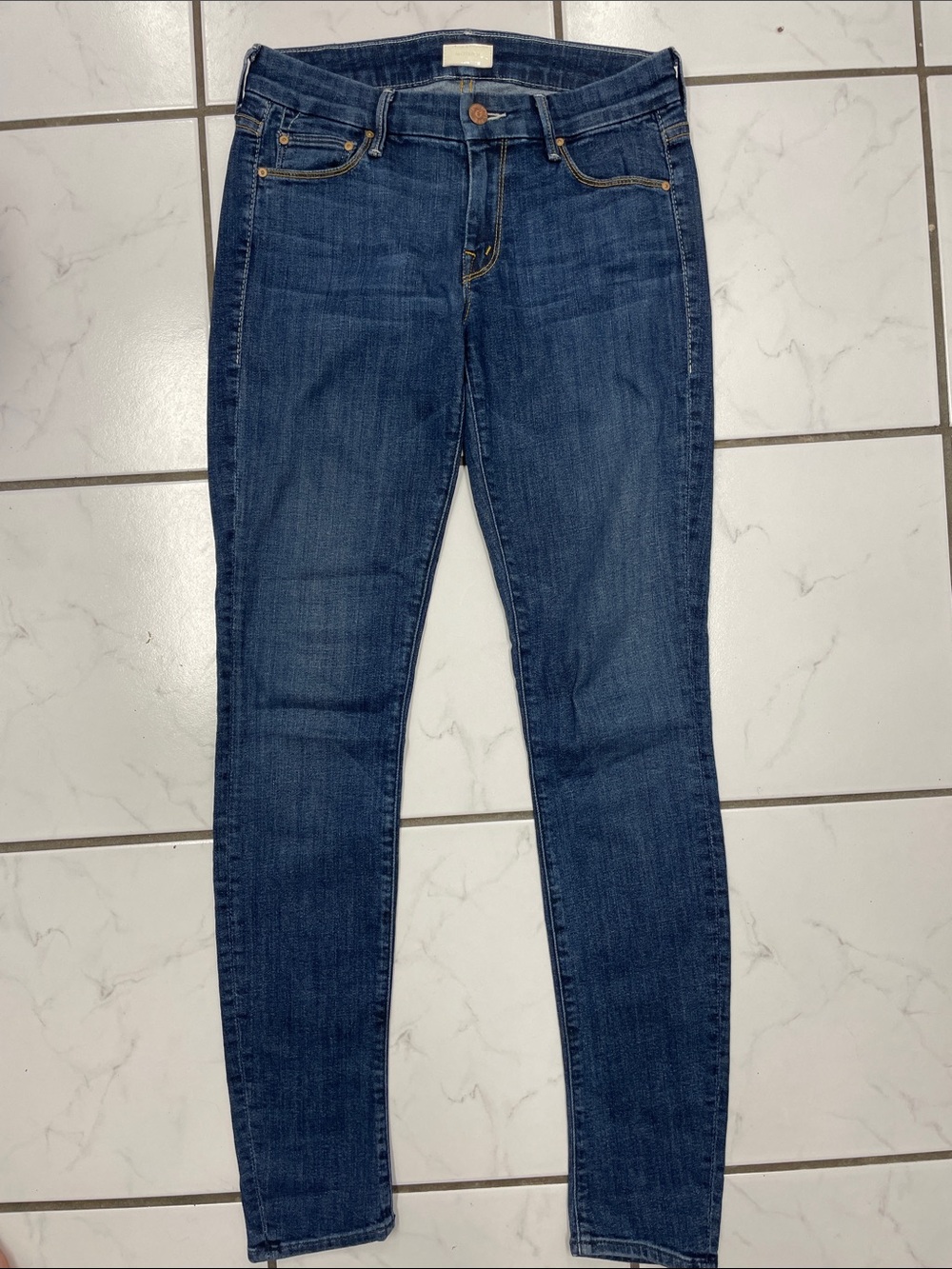 MOTHER Women’s The Looker
Flowers From the Storm Dark Denim Skinny Jeans Size 26 - Picture 3 of 12